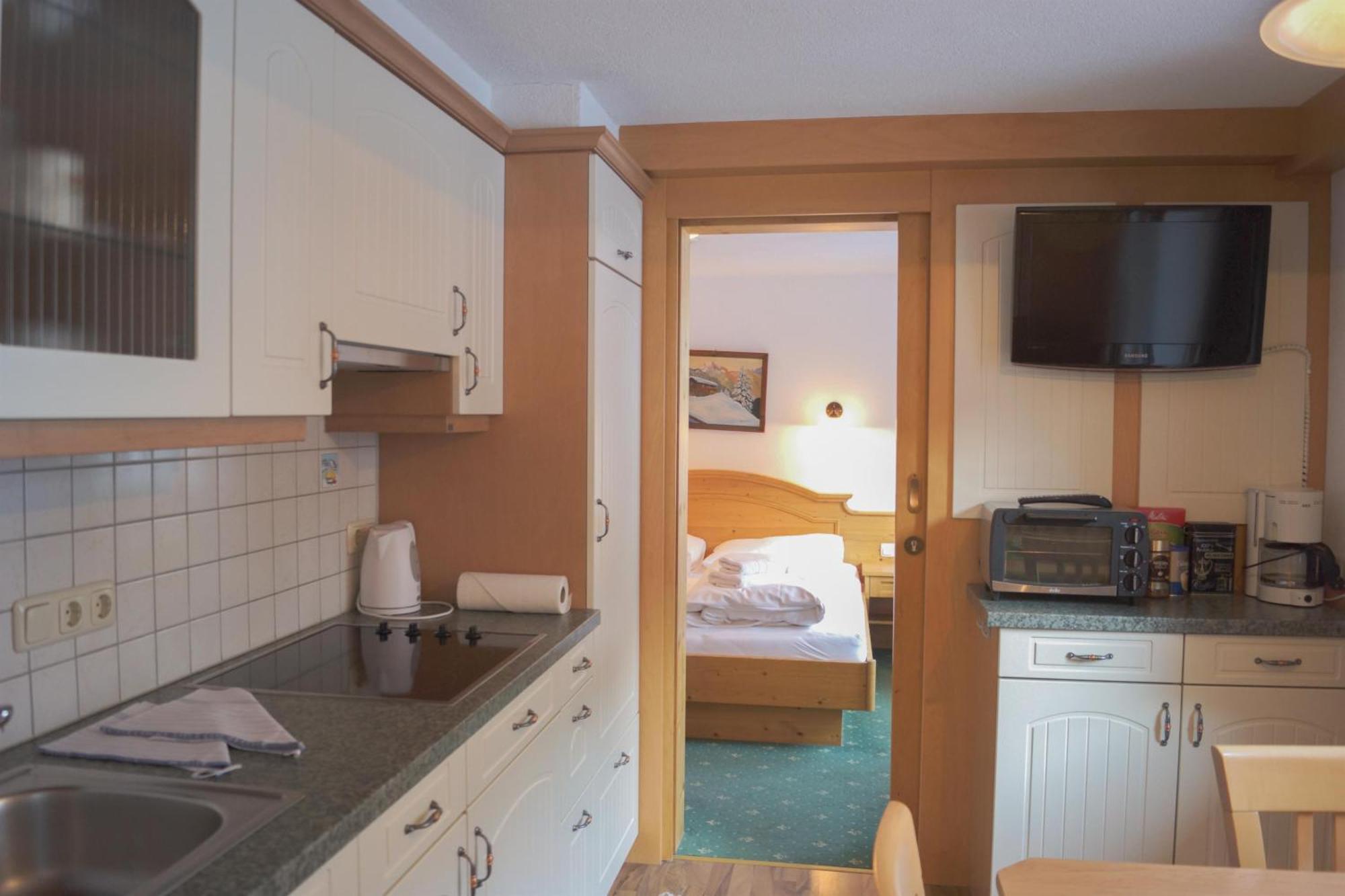 Apartpension Schollberg Sankt Anton am Arlberg Extérieur photo