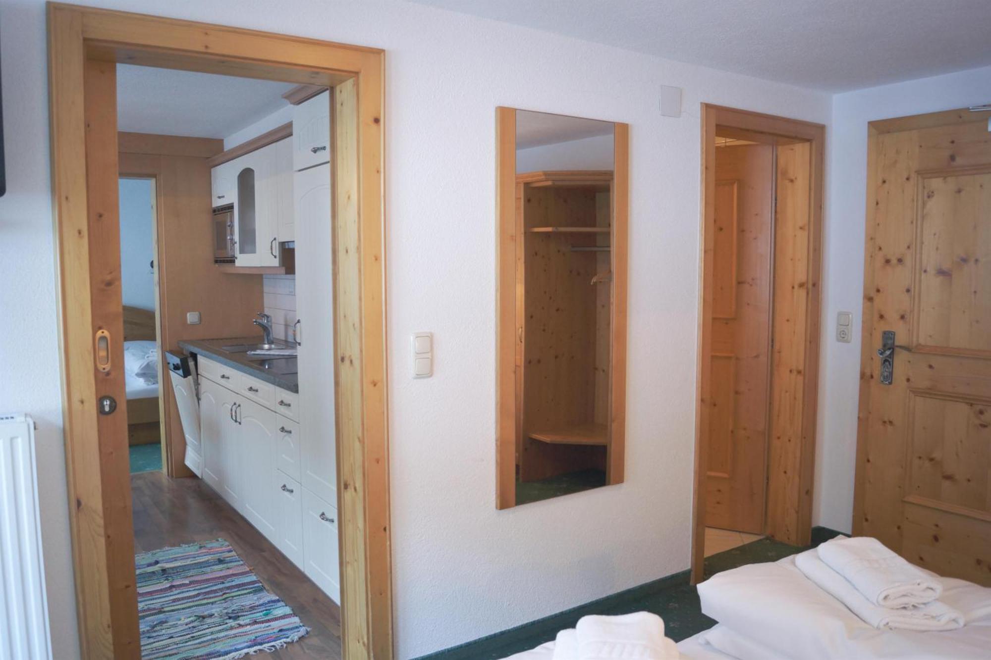 Apartpension Schollberg Sankt Anton am Arlberg Extérieur photo