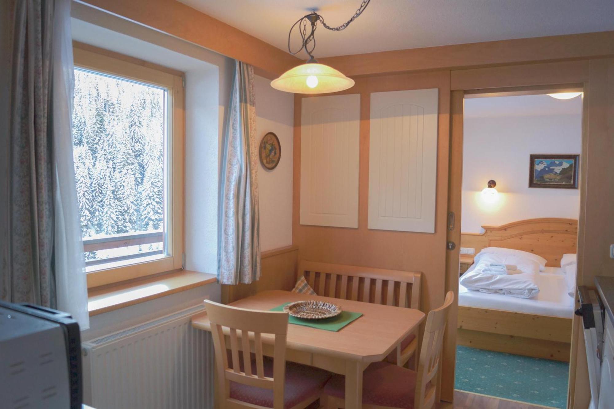 Apartpension Schollberg Sankt Anton am Arlberg Extérieur photo