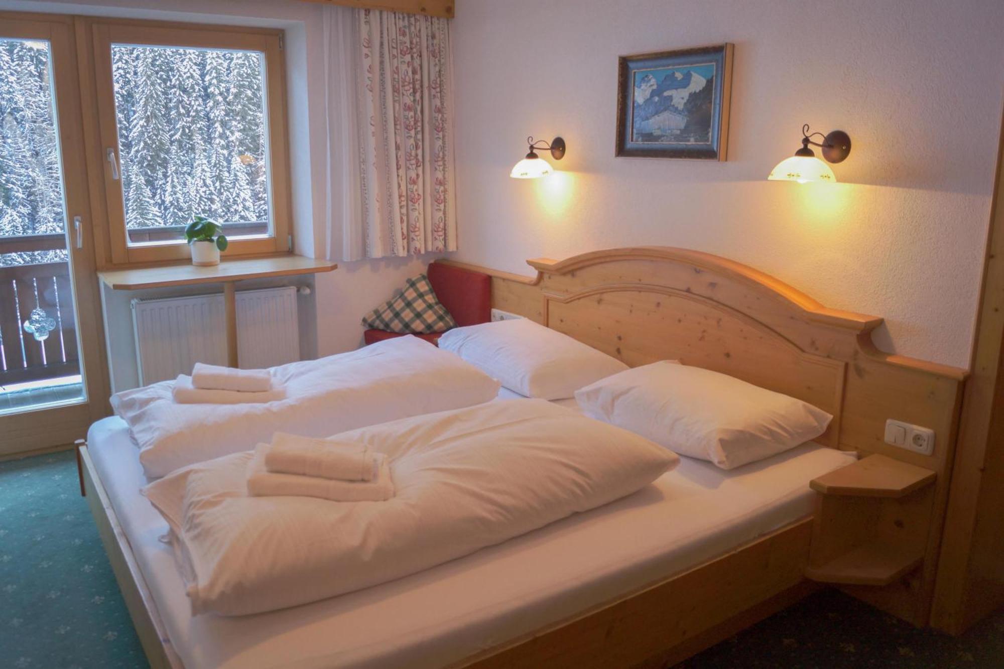 Apartpension Schollberg Sankt Anton am Arlberg Extérieur photo