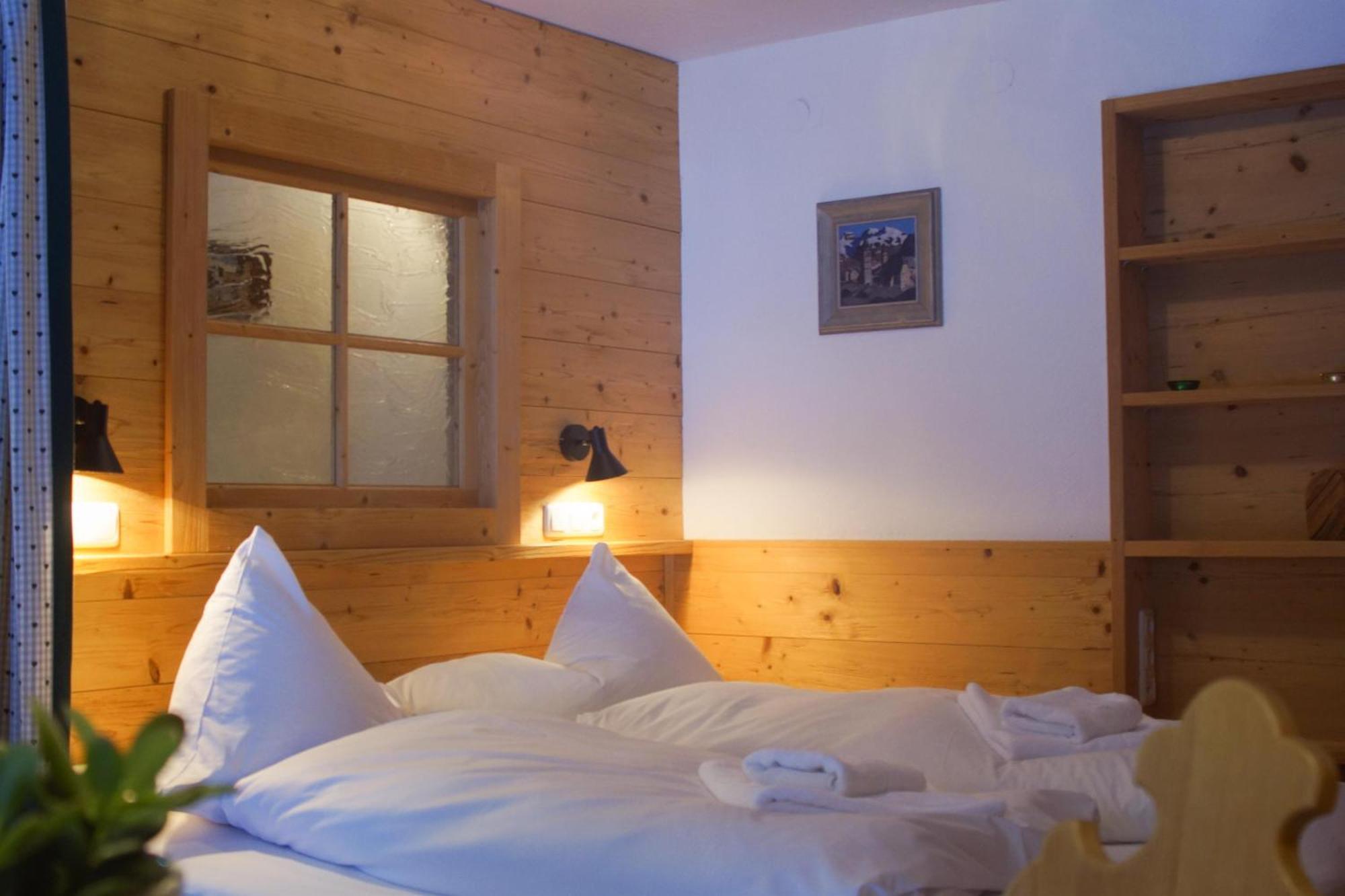 Apartpension Schollberg Sankt Anton am Arlberg Extérieur photo